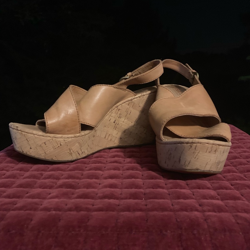 Women’s all leather Born cork bottom sandals
